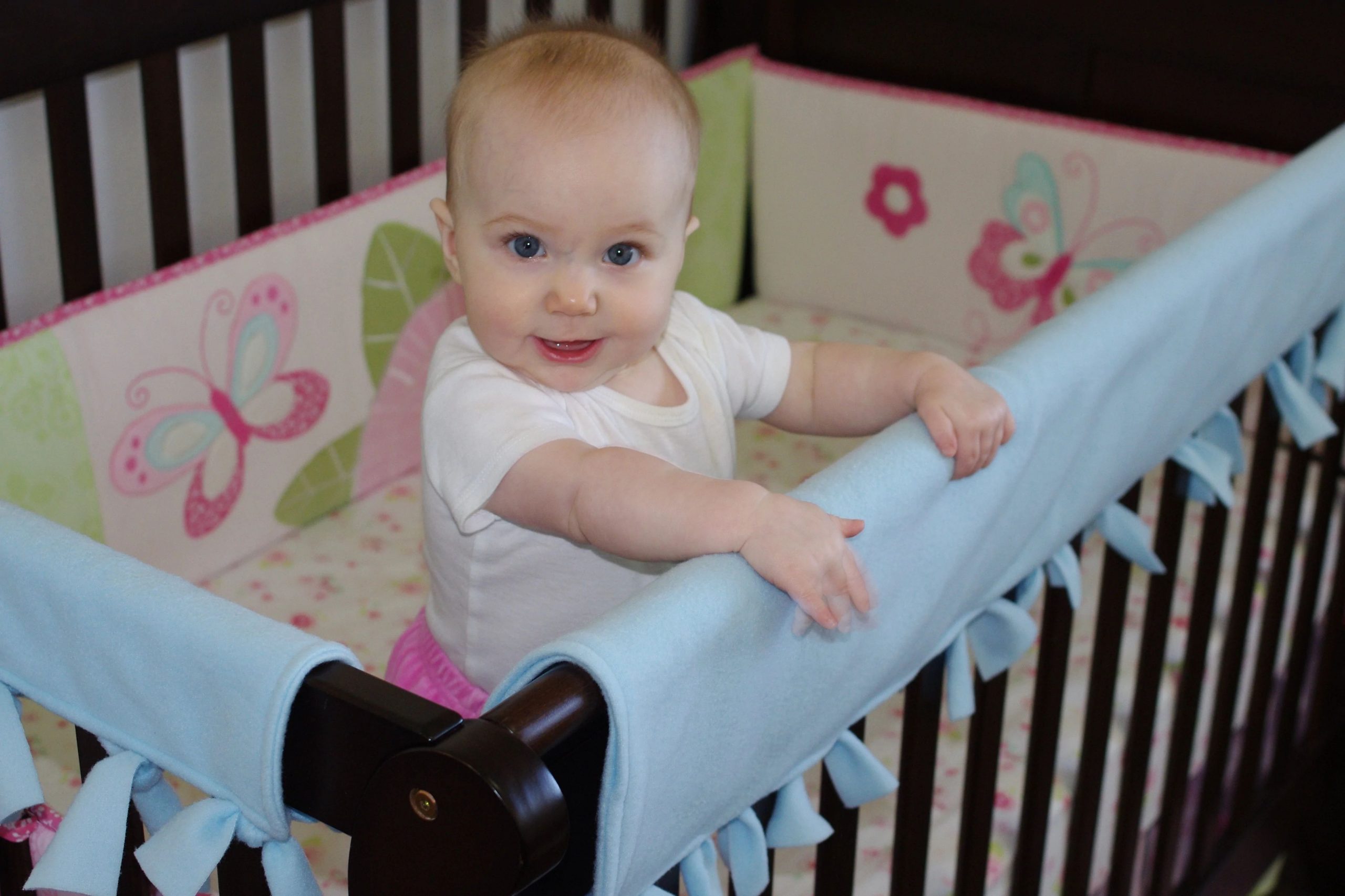 How to Put on a Crib Bumper